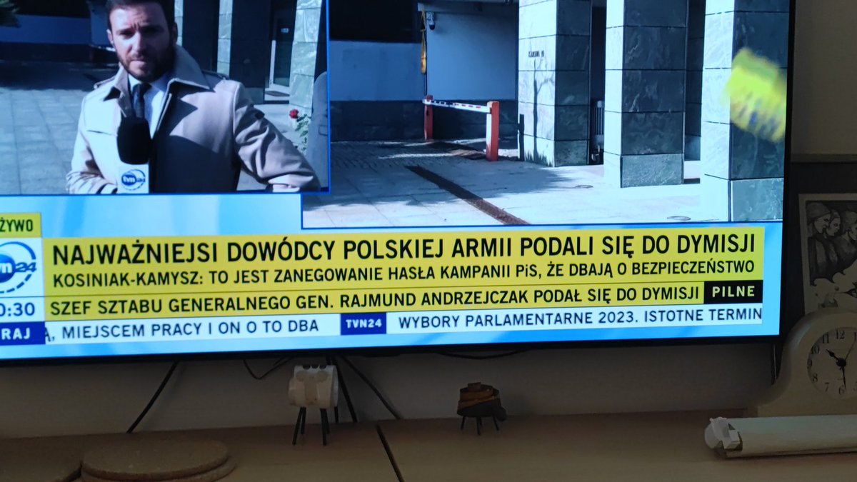 A tymczasem....