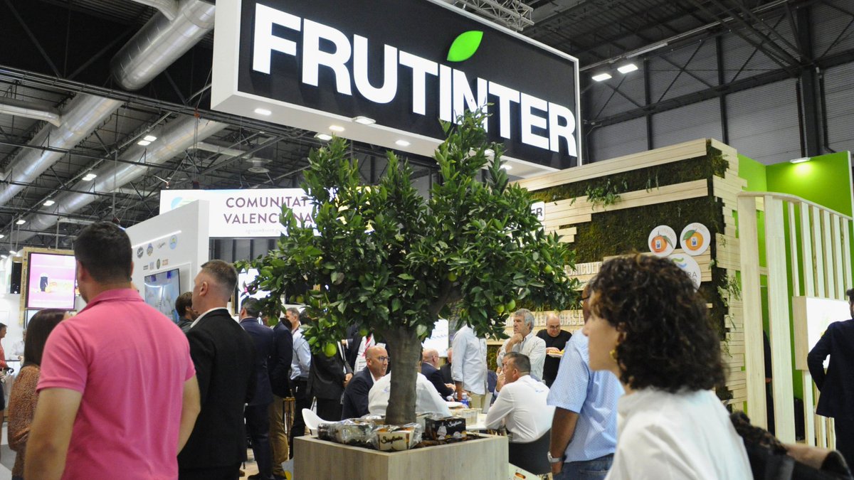 frutinter's tweet photo. Gracias a todos aquellos que nos visitaron en @FruitAttraction 💚
Estamos muy contentos tras el éxito que hemos tenido 👏🏼
Seguimos trabajando para ofreceros el mejor producto ✅
Ya con las pilas cargadas para esta nueva campaña 23/24 🍊🍉🍈
#frutinter #fruitattraction https://t.co/WSEQOgMha2