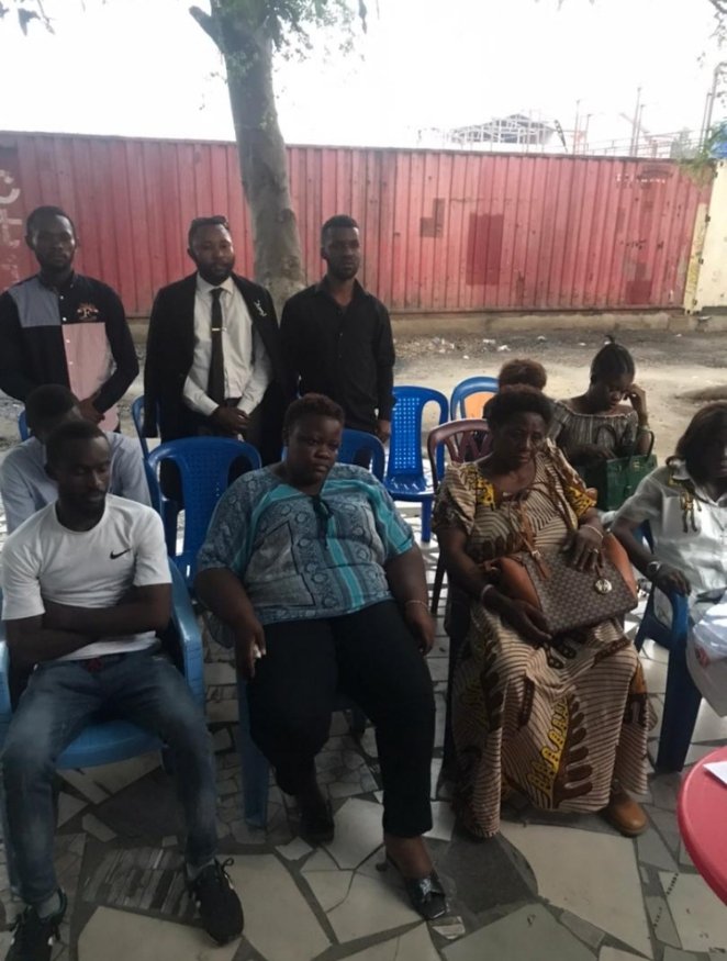 CLusukisa76864's tweet photo. UNC-MPN, Mobilisation et Propagande Nationale

Dimanche 08/10/2023 à Kinshasa, le coordon de la MPN-STRATEGIQUE et candidat conseiller municipal/Kalamu #YALHO #BOBO était en séance de travail pour préparer les électorales à venir.

#FN,Force Numérique MPN-UNC https://t.co/jkjdQTqVS7
