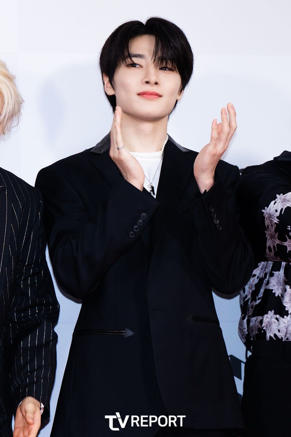 F8EM7hAW8AA-C0r?format=jpg&name=large