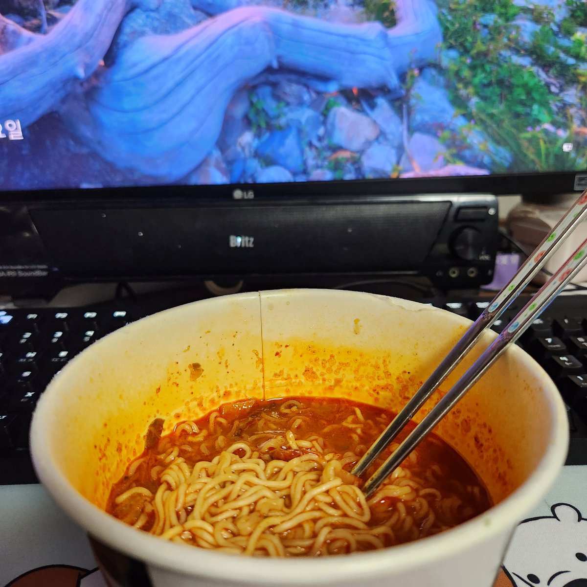 cache_mac51412's tweet image. 🤗🤗🤗 #LostArt #LostArkDebateClub: #fanark #Nineveh  
Original: Lostark_M