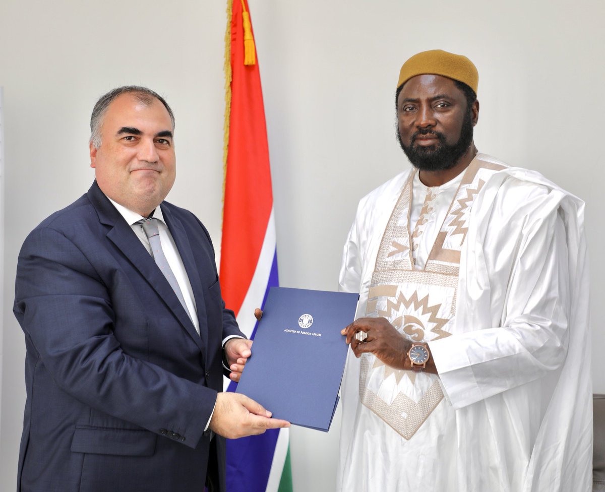GambiaMoFA's tweet photo. BANJUL, 9th October 2023: The Hon. Minister of Foreign Affairs, H.E Dr. Mamadou Tangara received the Letters of Credence of the Romanian Ambassador to the Republic of The Gambia, H.E. Mr. Nicolae Nastase.
🇬🇲 🇷🇴 https://t.co/ecSF7VEWDU
