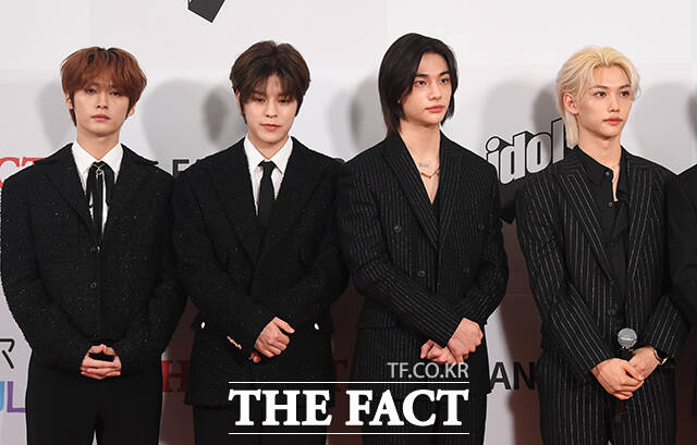 StrayKidsGlobal's tweet photo. @Stray_Kids [PRESS PHOTOS] (7)
2023.10.10

#StrayKids at the 2023 The Fact Music Awards (2023 TMA) Red Carpet

ROCK-STAR SKZ AT 2023TFMA
#TMA #樂_STAR @Stray_Kids https://t.co/EjrBwubNUi