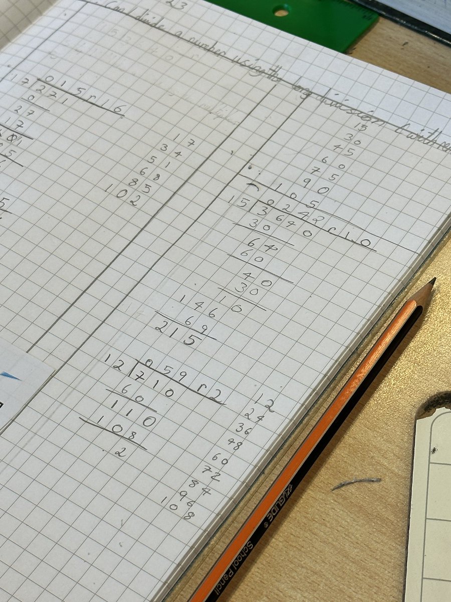 STOCSch's tweet photo. 6B have been doing some complicated looooooong division in their Numeracy this morning! Wow! ๐๐ โ@STOCSch @WhiteRoseEd #longdivision https://t.co/WYnEi9AEft
