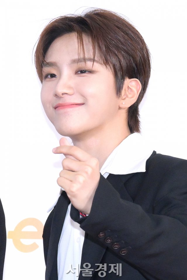 F8EPNB8acAA7Ewk?format=jpg&name=medium