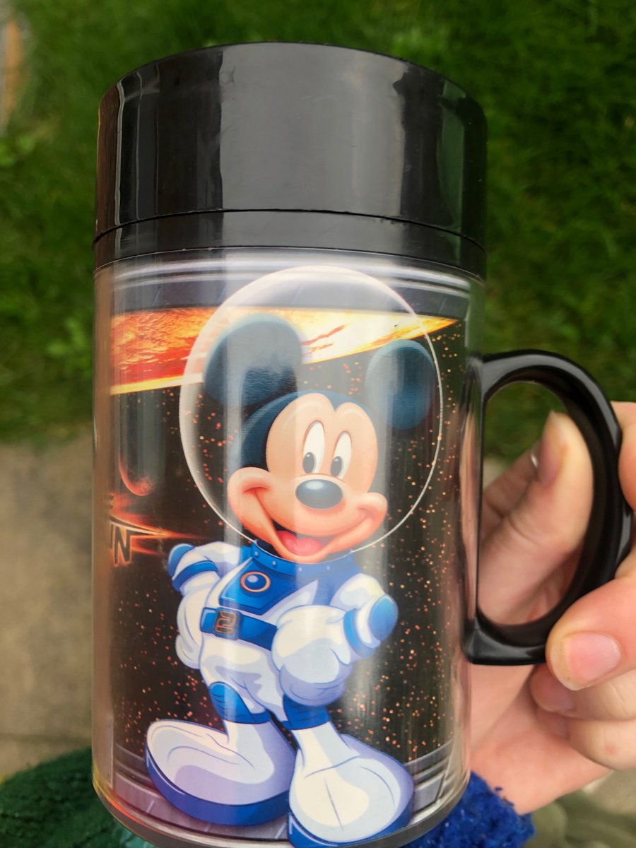 theDLPDarling's tweet photo. Having a clear out and selling my spare space mountain mission 2 cup https://t.co/Mia9ddYYdi #disneylandparis #spacemountain #misson2 #vintagedisneyland https://t.co/VVevloPKc3