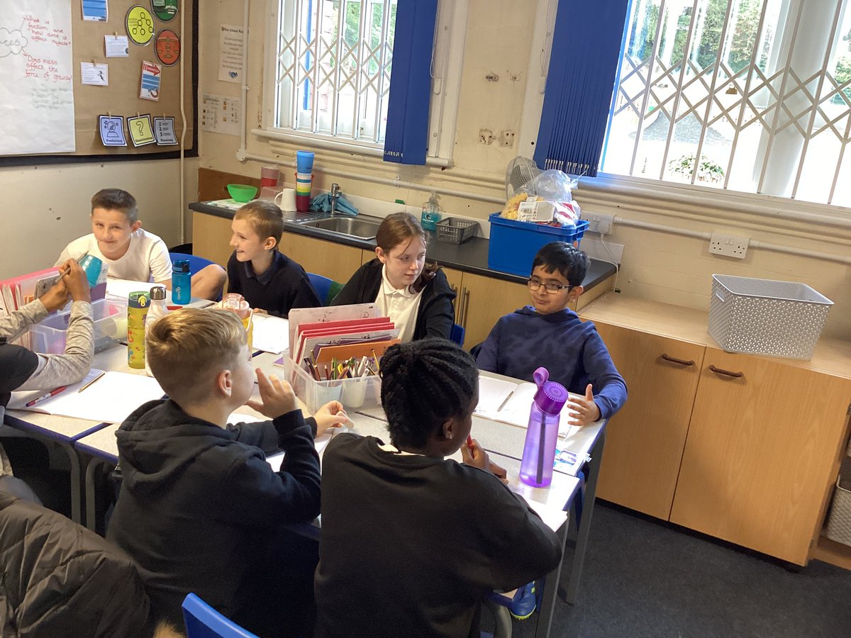 Vernon56KS2's tweet photo. We are using #HotSeating to explore how the relationship between Bruno and Shmuel is developing! #VPPEnglish #DEALDrama https://t.co/MbRxz2lRIH