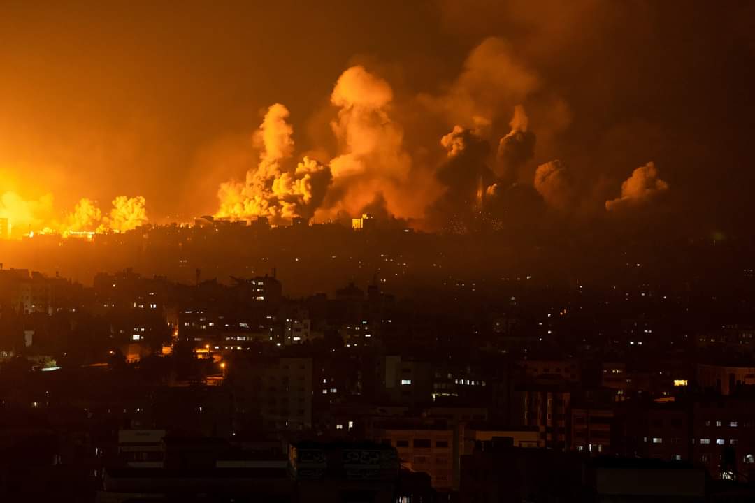 itsmangla's tweet photo. Not moon, let's make this earth livable. 
#IsraelPalestineWar #SayNoToWar 
#PeaceNotWar https://t.co/E3QXXv69mz