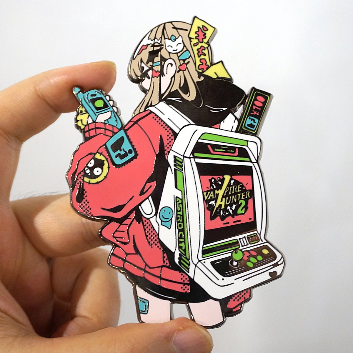 チリのイラストレーター Crisalys さん 『Astro Girl』ピンズ 『Astro チリのイラストレーター さん Girl』ピンズ Crisalys