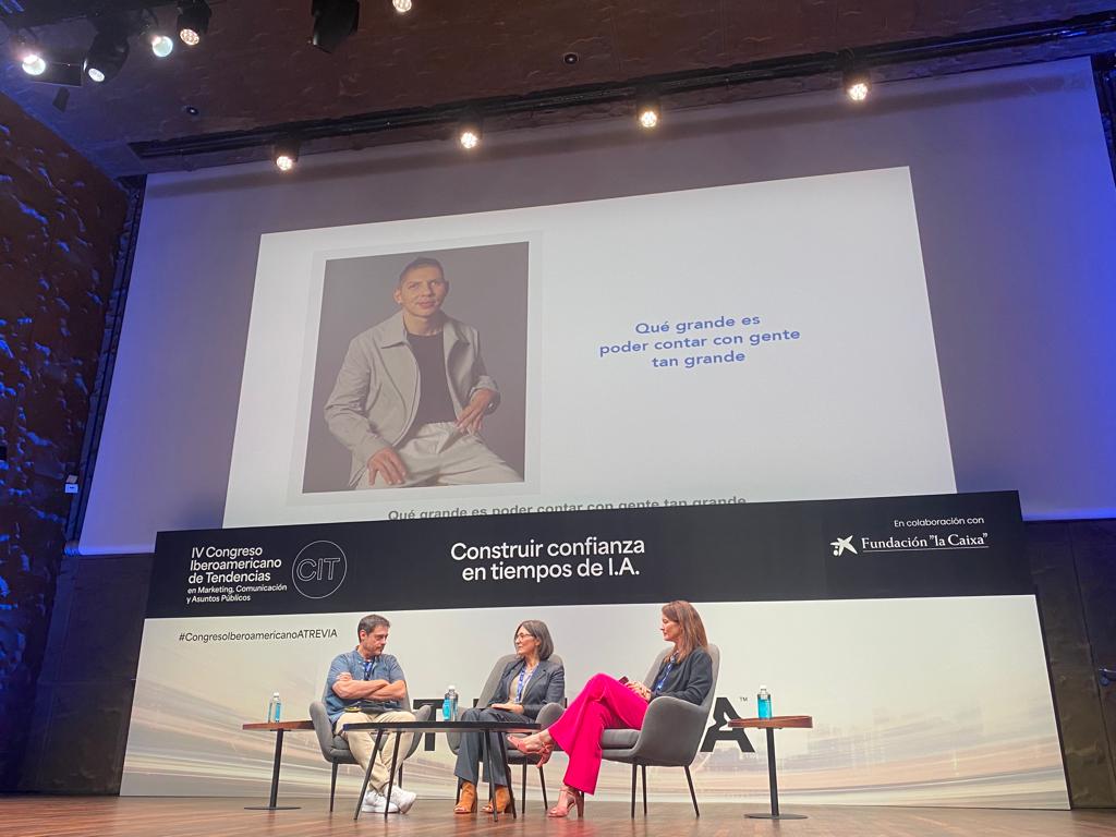 ILUNION's tweet image. 👩‍🏫 @estmogon: "#TodosContamos es una plataforma que quiere poner valor a las personas que hacen de ILUNION un referente en transformación social y diversidad dentro del ámbito empresarial".  #CongresoIberoamericanoATREVIA @Atrevia
