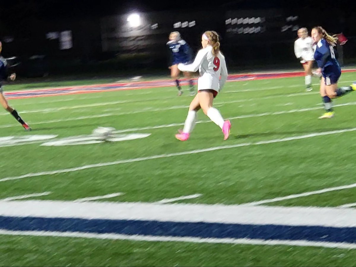CanfieldLocalSD's tweet photo. Congratulations to our Lady Cardinal soccer team on a big win over Fitch and a 12th consecutive league championship!! https://t.co/GLtNY4JEuK