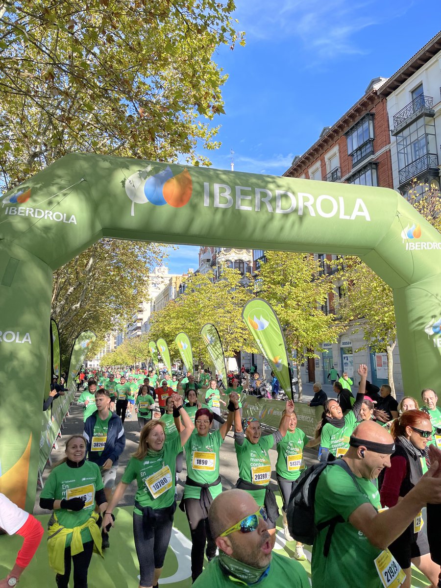 iberdrola's tweet photo. 💚 Vuelve una de las carreras solidarias más multitudinarias:

🏃🏻 𝑽𝒂𝒍𝒍𝒂𝒅𝒐𝒍𝒊𝒅 𝒆𝒏 𝒎𝒂𝒓𝒄𝒉𝒂 𝒄𝒐𝒏𝒕𝒓𝒂 𝒆𝒍 𝒄𝒂́𝒏𝒄𝒆𝒓👇🏼

🗓️ 29/10
🕥 10:30h
💰 Los fondos recaudados irán destinados a @ContraCancerEs

👉🏼Conoce los puntos para inscribirte: https://t.co/v3kpH0RvUM https://t.co/NIyQPmvoxK
