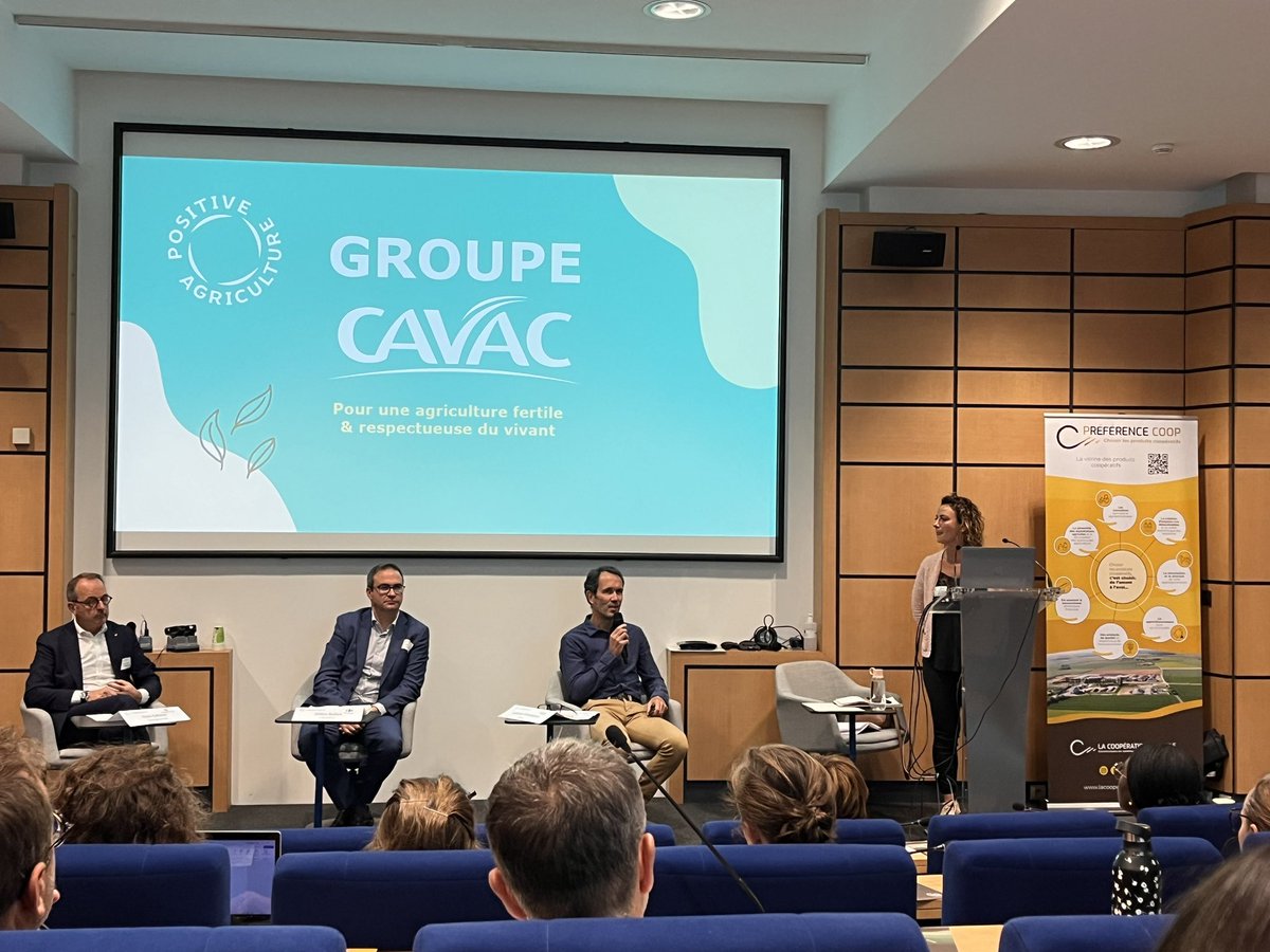 QuentinPcd's tweet photo. #MatinalesAlimentaires |
Ce matin à la #MaisonduLait, @lacoopagricole organise une matinée sur les #RelationsCommerciales avec 🔎 sur la #RSE. @L_Brindejonc directeur RSE @CAVAC_ présente comment mener ces #transitions : financement, formation…
@CarrefourFrance @transgourmet_fr https://t.co/3VDsNzGDbE