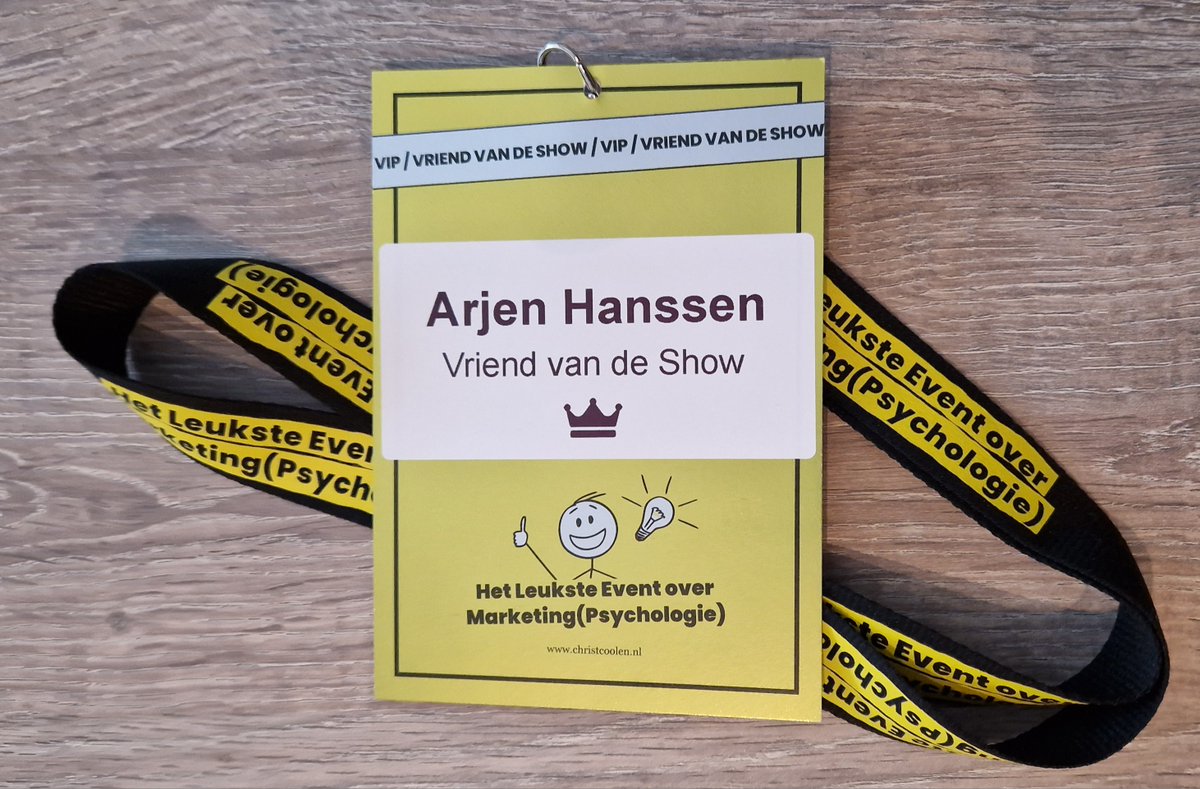 Het Leukste Event over Marketing(Psychologie) was leuk 😁 Ons brein 🧠 bepaalt, vrije wil bestaat niet! Verkoop met emotie, maar onderbouw met feiten. Super gedaan <a href="/christcoolen/">Christ Coolen</a>! ➡️ Op 21 nov. geven Christ en ik weer een training 'Online Overtuigen': christcoolen.nl/online-overtui…