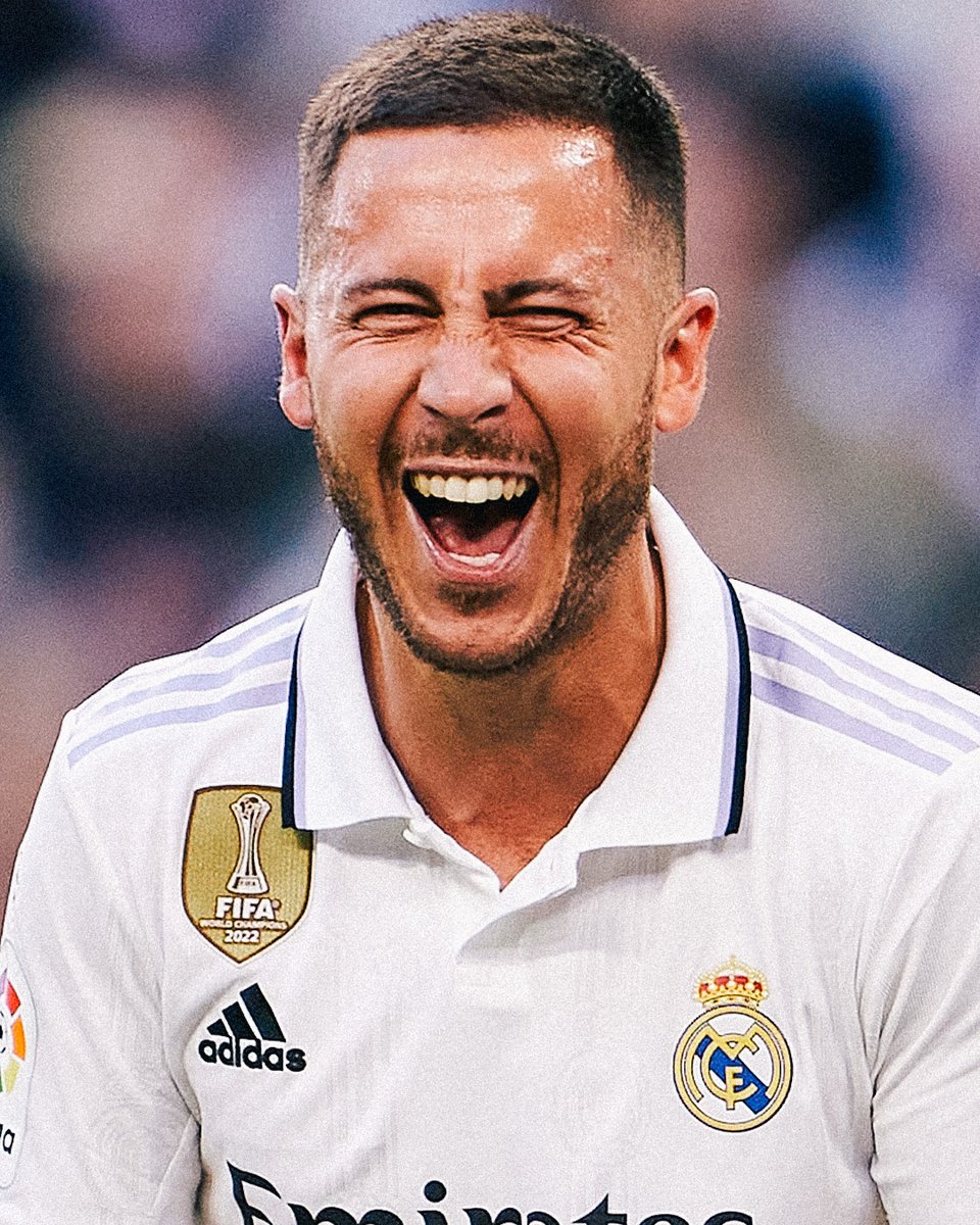 DAZN_BEFR's tweet photo. BREAKING | Le plus grand sourire du football prend sa retraite. MERCI, EDEN. 🥺🇧🇪 https://t.co/13WIA0rU8f