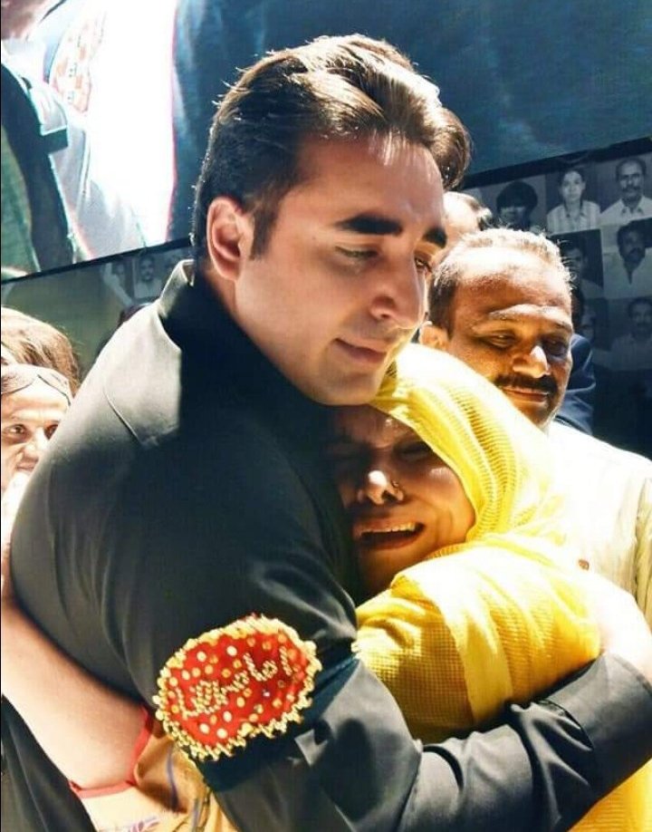 AlinaaPK's tweet photo. #Leader 

Leadership is an action, not a position.

@BBhuttoZardari https://t.co/54mTDduLd3