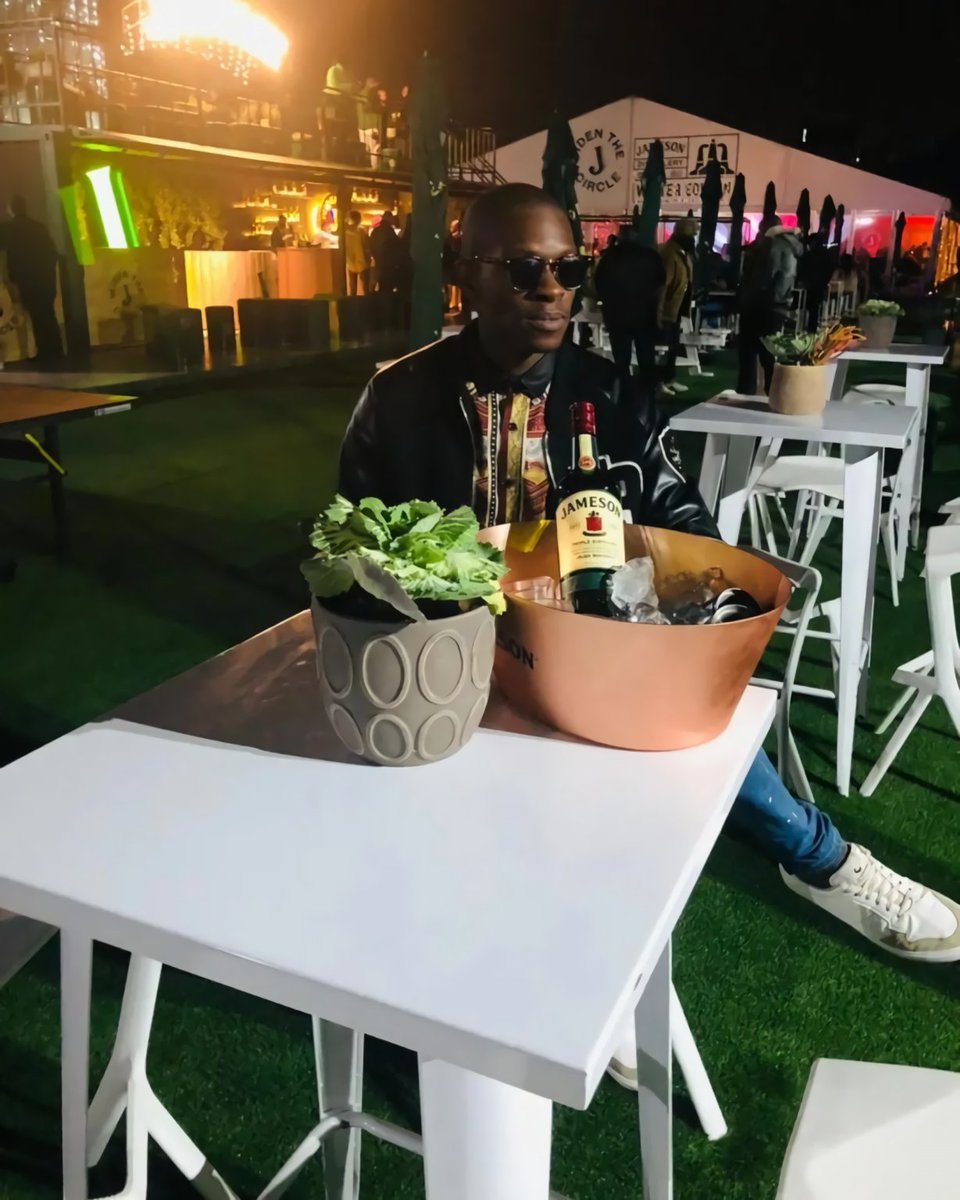 iStyleblaq tweet media