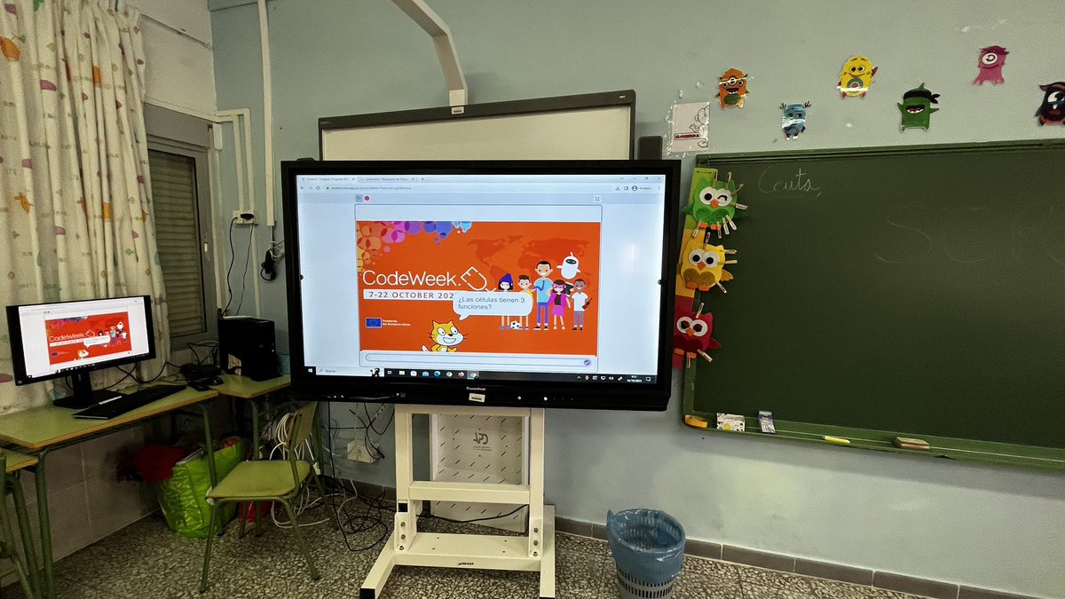 esparaTIC's tweet image. En la semana de la programación @CodeWeekEU , aprender las células en conocimiento del medio, a la vez que se aprende a programar con @scratch es posible con estudiantes de 9 años que desarrollan su competencia digital #CodeWeekEU #CodeWeek