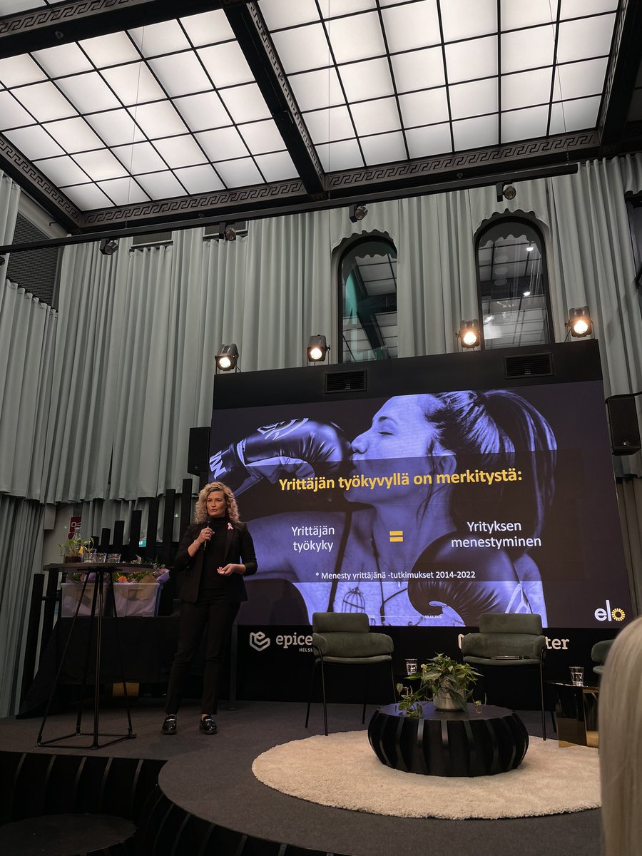 Elon <a href="/heidi_tuohimaa/">Heidi Tuohimaa</a> vinkit työkyvyn ylläpitämiseen: huolehdi voimavaroista, verkostoidu ja huolehdi sosiaalisista suhteista, kehitä osaamista ja muutosjoustavuutta. @EY_Suomi #EOY #eoy_suomi