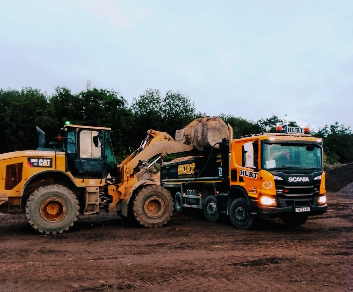 foxbrosgroup's tweet photo. 🚨 𝙏𝙝𝙞𝙨 𝙬𝙚𝙚𝙠𝙨 𝙨𝙩𝙤𝙘𝙠 𝙖𝙩 𝙉𝙚𝙬𝙩𝙤𝙣 𝙍𝙤𝙖𝙙 🚨

6F2
MOT
20mm
10mm
Dust
Fill Sand
Plainings
40MM Clean
80MM Clean

To order your aggregates, contact us today 📞 https://t.co/7414Vj14Fb
