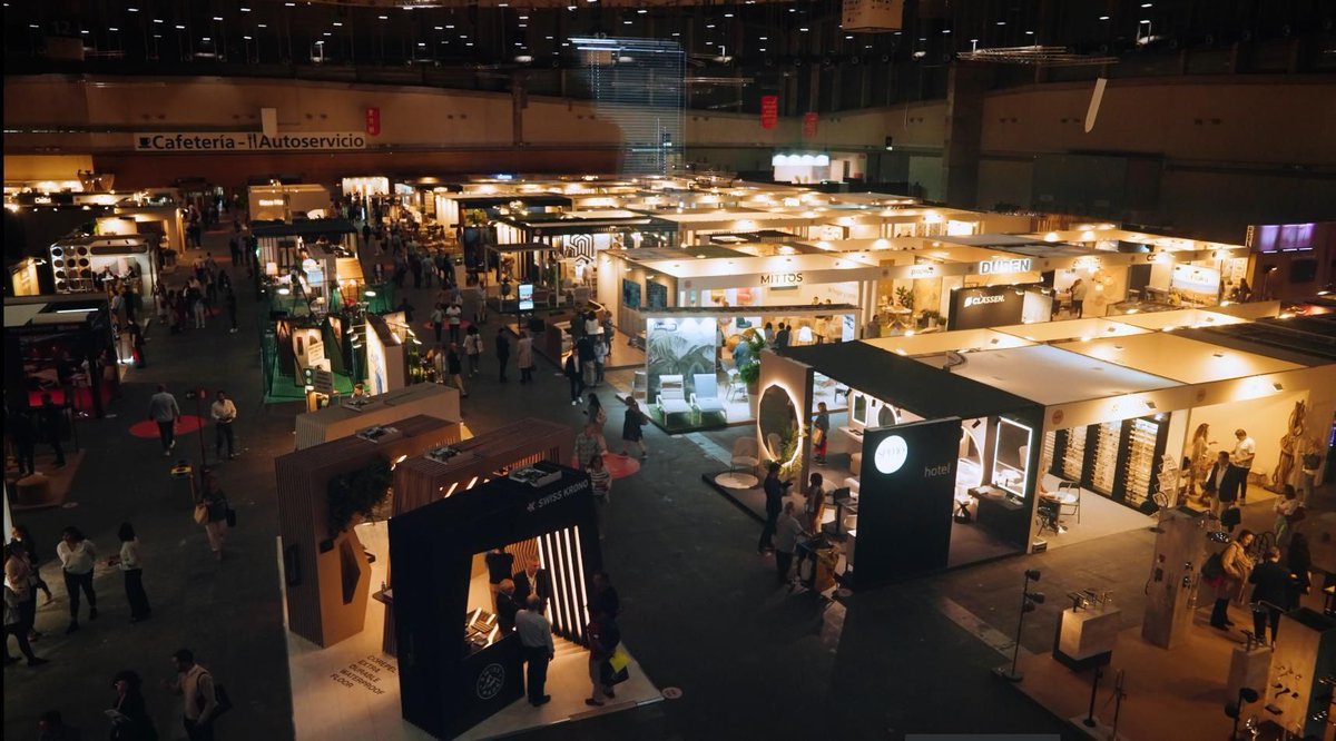 veredes's tweet photo. JUNG en las ferias sectoriales más relevantes del sector @Jung_Iberica #ferias @interihotel #Edifica23 #ediFica @ConPassivHaus @MarbellaDesignF @efintec de @Fegicat #mallorcahomemeeting https://t.co/PNXMTSMmgm https://t.co/aunf1P4co8