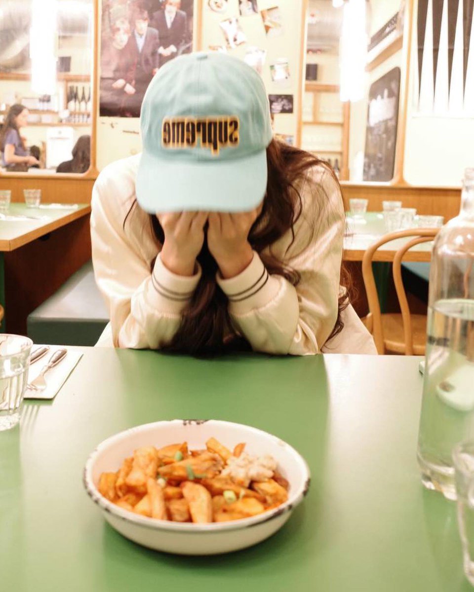 jenniesrenes's tweet photo. lisa ig update! https://t.co/CoPUm0Q5fS