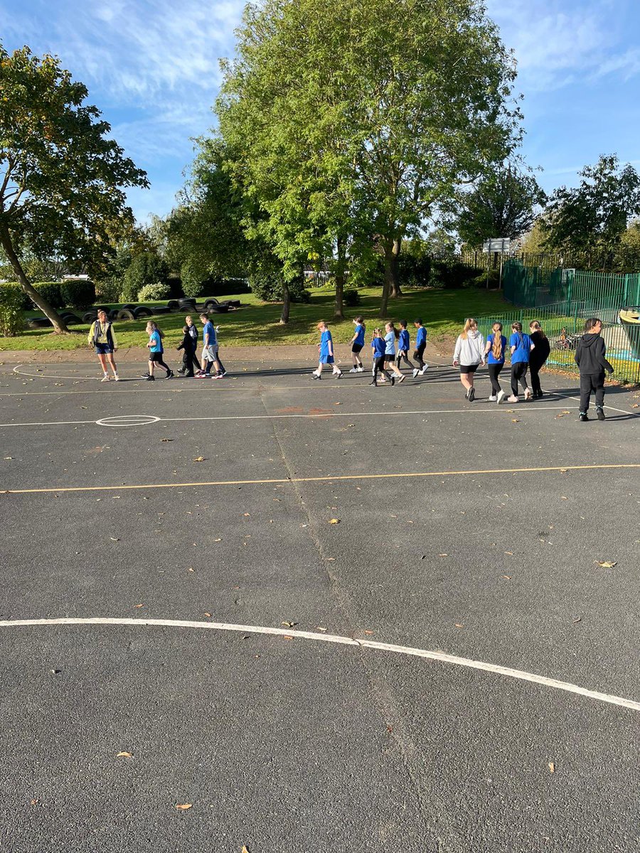 topcliffePE's tweet photo. Maples also took time this morning to take part in the walk and talk around school👏👏 #HelloYellow  💛💛 @Topcliffeschool  @cent_coaching https://t.co/3r2V6IBmvl