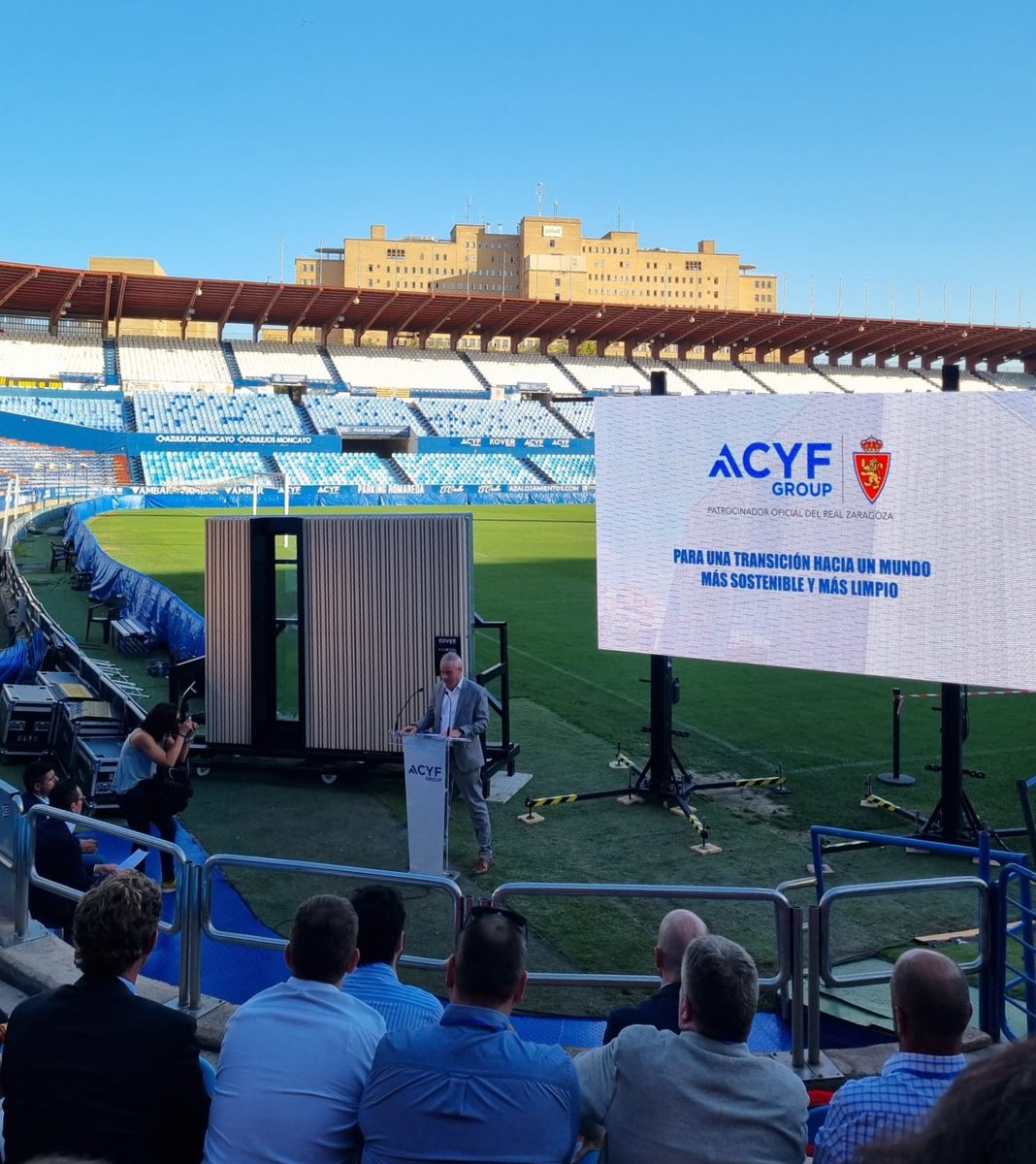 CUALIMETAL tweet media