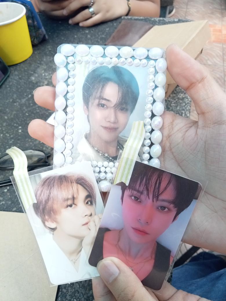 DacioJeizel's tweet photo. #arigathanksmari

sorry po for the late feedback @haechmails ! pero thanks for being soo accomodating and selling this set cheaper ! Nagustuhan po ng friend ko sm ^^ lalo na po yung singkatutak na freebies !! hope to buy another bentables soon 🫶 https://t.co/lRtPNqxkjP