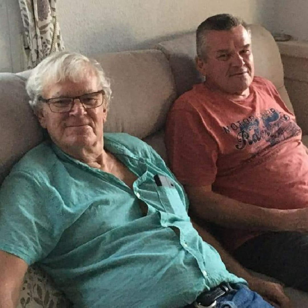 "I tend to bottle things up, but this time, I knew I needed some support." 💙

This #WorldMentalHealthDay, Paul shares the difficulties with mental health that many people experience after a loved one has been diagnosed with #dementia: dementiauk.org/information-an…