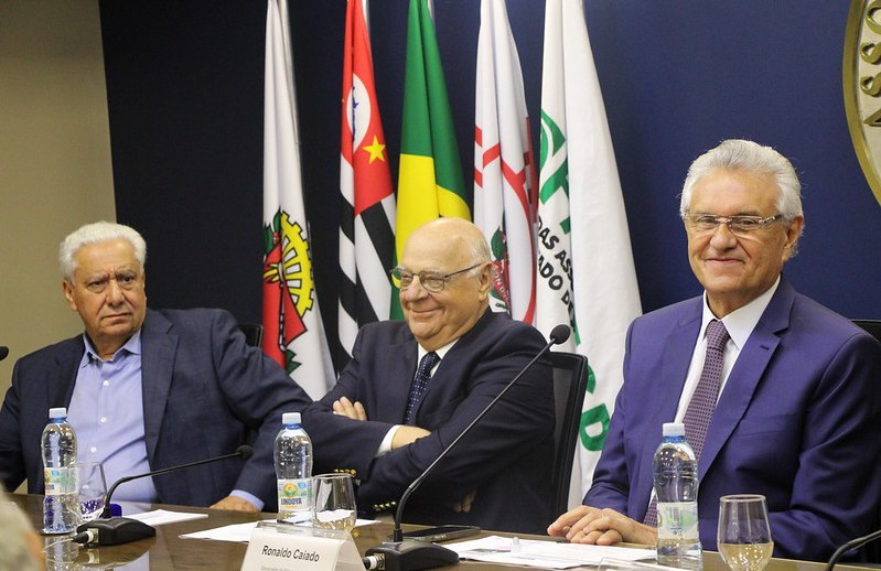 Diário do Comércio tweet media