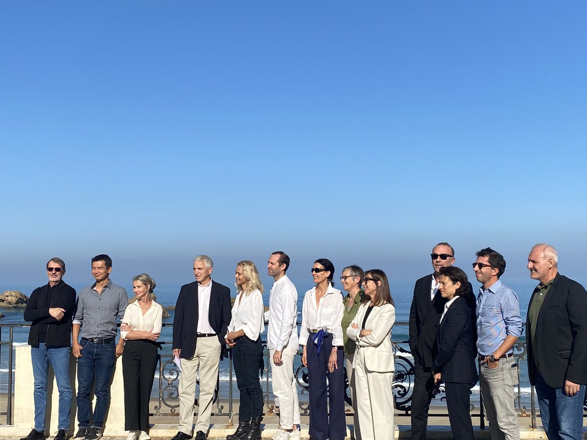 [Biarritz - Ville de Festivals]
💜 Un adn culturel, travaillé depuis plus de 30 ans …Mutualiser les visions, les moyens, les stratégies, l’artistique, c’est la décision des 6 festivals et de <a href="/BtzMaider/">Maider AROSTEGUY</a> AROSTEGUY, Maire de #Biarritz   qui ont décidé de se réunir dans un club !