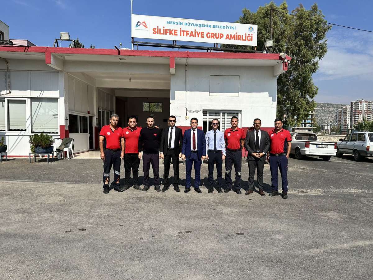 #Doğalgaz Şebeke Güvenliği ve Doğalgaz Yangınlarına Müdahale Eğitimi Erdemli ve Mut ilçelerimizden sonra #Silifke İlçemizde de  Belediye Fen işleri birimi , itfaiye grup amirliği ve STK’ların katılımı ile gerçekleştirilmiştir. <a href="/Aksa_Cukurova/">Aksa Doğalgaz Çukurova</a> <a href="/tufandmn/">Tufan DUMAN</a> <a href="/ouzzcnrr/">Oğuz Çınar</a>