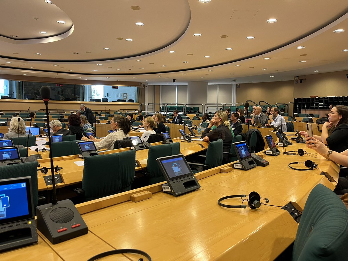 Sam Kynman (@sam_kynman) on Twitter photo Back in the European Parliament again for another event on pain policy <a href="/SIP_PainPolicy/">Societal Impact Pain (SIP) Platform</a> <a href="/pain_europe/">Pain Alliance Europe</a> - why is chronic pain relevant to mental health policies? Back in the European Parliament again for another event on pain policy <a href="/SIP_PainPolicy/">Societal Impact Pain (SIP) Platform</a> <a href="/pain_europe/">Pain Alliance Europe</a> - why is chronic pain relevant to mental health policies?