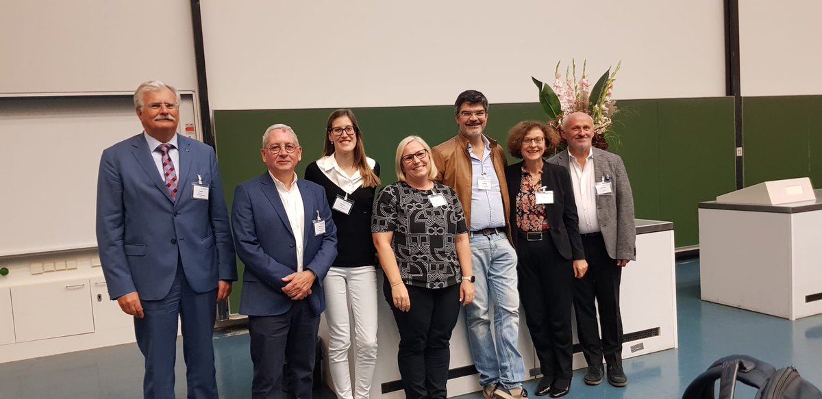 For all of us of the @EuroMedChem expedition to Tübingen it was great to be part of the DPhG meeting’s program. Thanks to Stefan Laufer and Christa Müller (@Mueller_AG) for organizing the EFMC session and managing everything in a perfect way