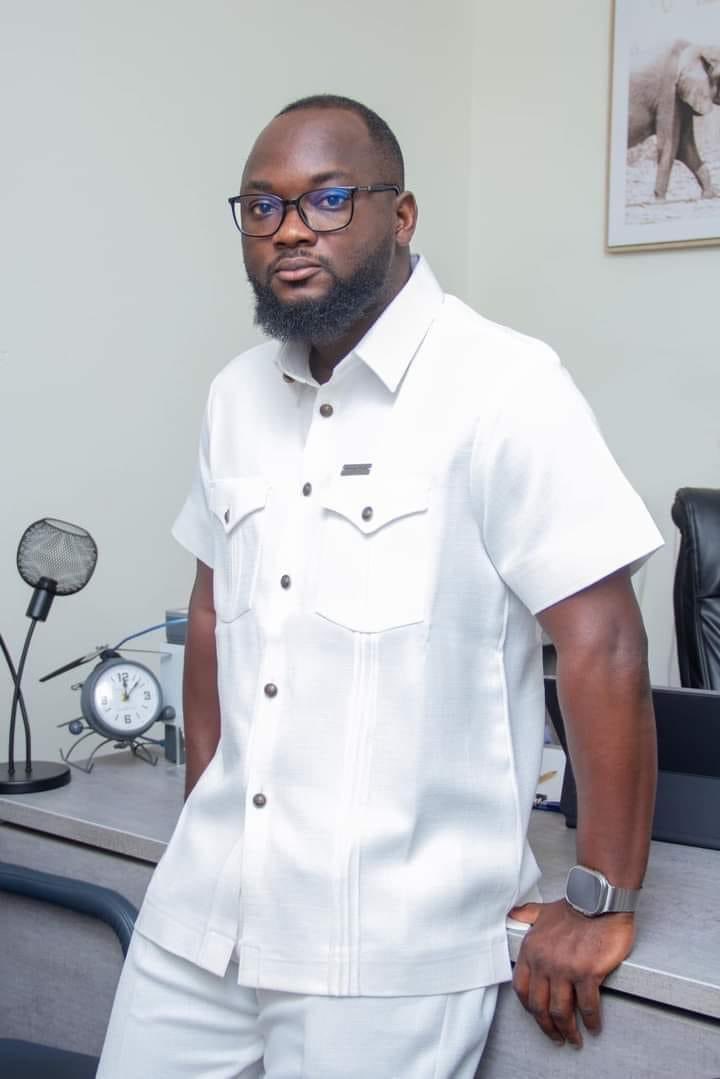 "Success is not final, failure is not fatal: It is the courage to continue that counts." - Winston Churchill  Wishing y'all a great Tuesday.   

#NiiDadey  #KlotteyKorle2024  #ActionNotWords #niinoinortey