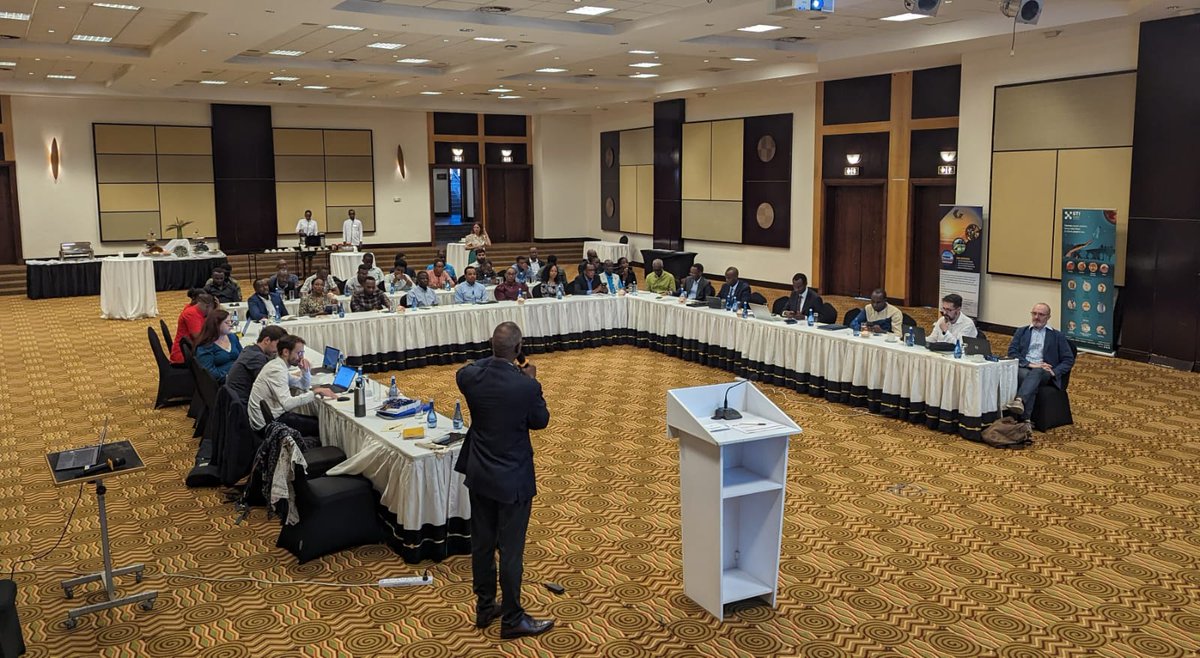 Asociación Cluster Energía tweet media