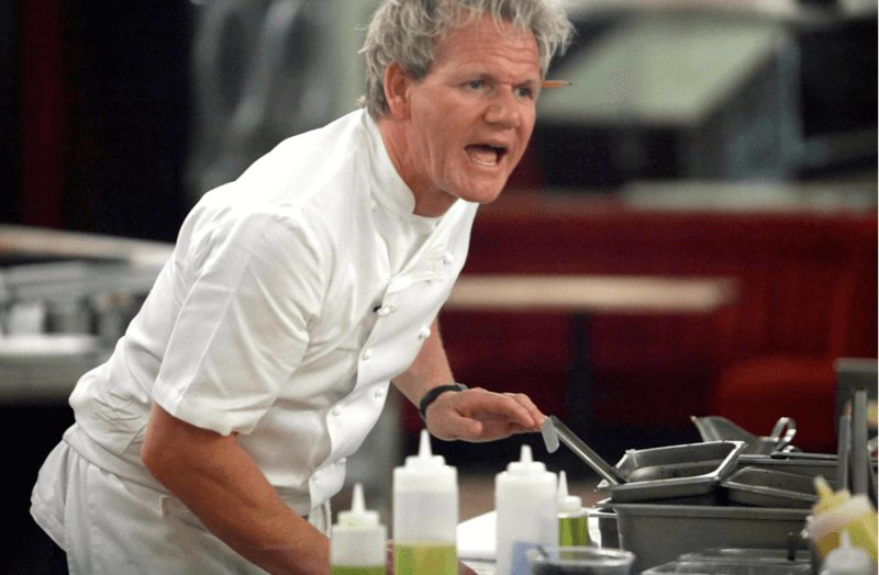 hellodude888's tweet photo. @xsickbunnie The world end before , you want him or me cook to you ? https://t.co/9YXdShMZs0