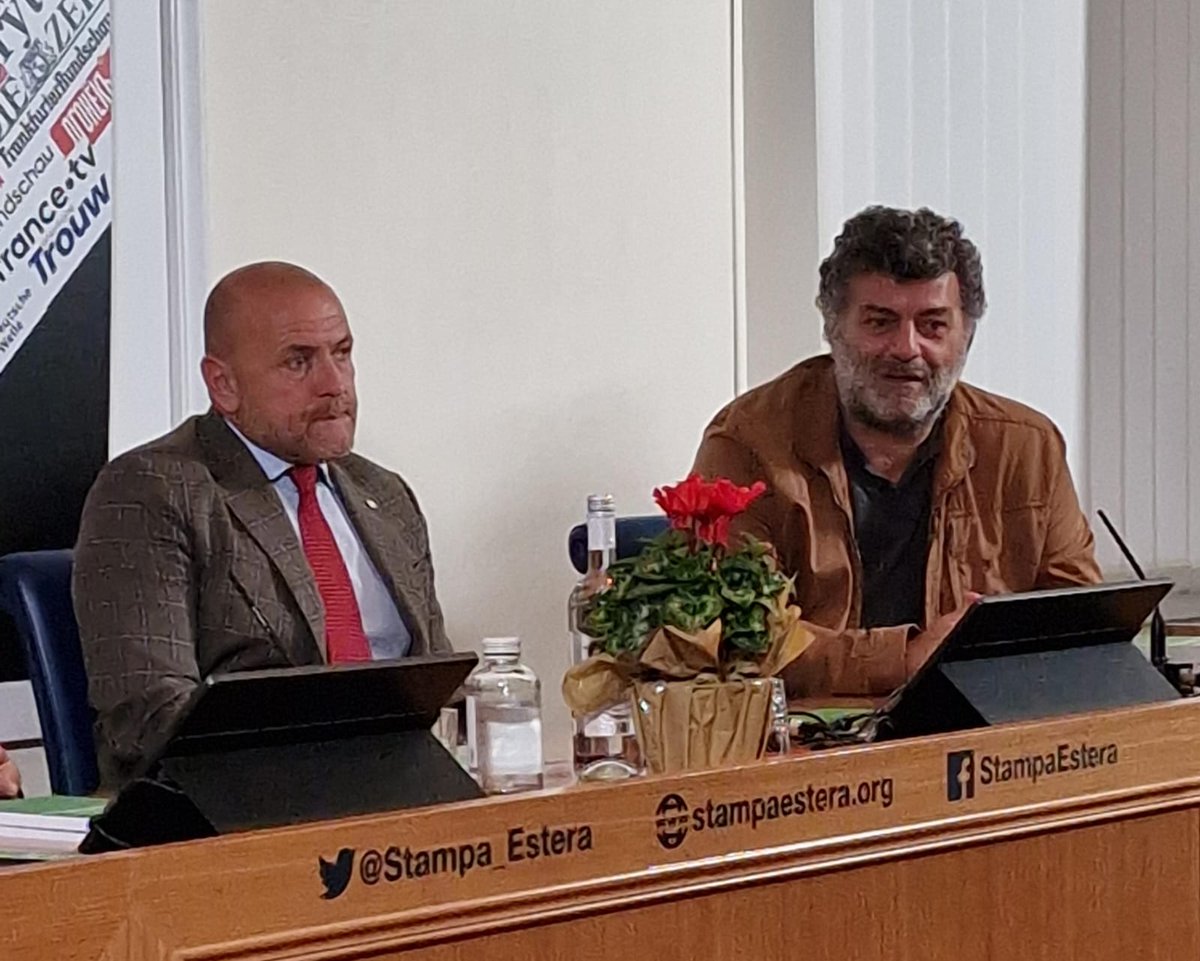 ConsorzioCIC's tweet photo. 🆕Si aggiungono alla tavola rotonda il Presidente @_conaf Mauro Uniformi e Francesco Ciancaleoni di @coldiretti ⬇️
https://t.co/t3EVT0K64x https://t.co/VDTRnhcmWV