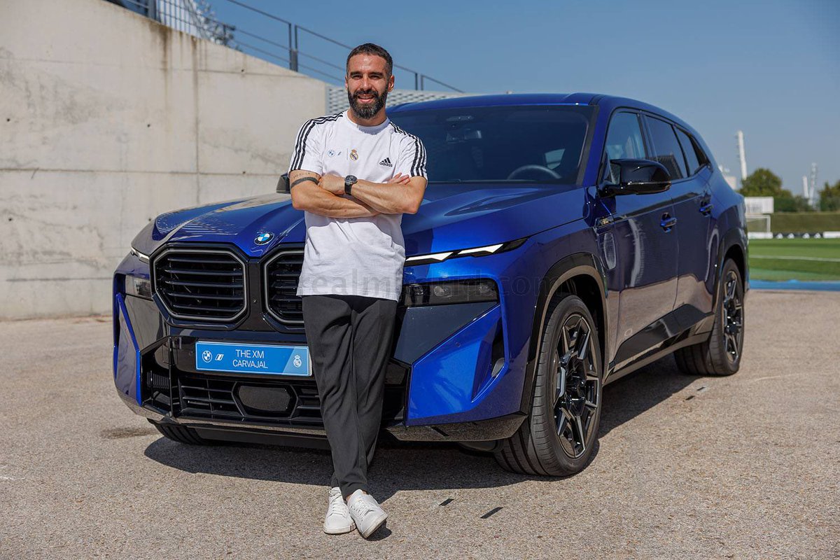 BMW Spain delivers official vehicles to the football first team The ...