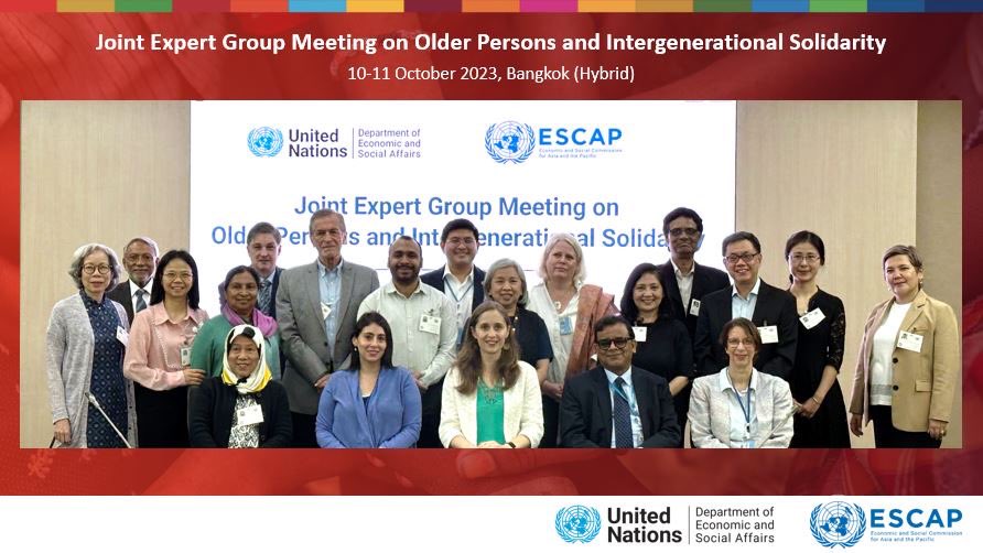 UN4Ageing's tweet photo. Continuing a great partnership! @UNDESA @UNESCAP jointly hold a meeting of experts on #Intergenerational solidarity & #OlderPersons in Bangkok, including a focus on #FutureGenerations & #HumanRights #MIPAA #AgeWithRights https://t.co/pdn5omqKYF