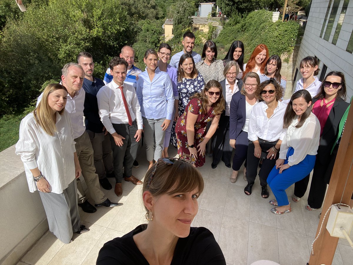 NLinBelgrade's tweet photo. 🎉🏛️ Kick-off time at the consulate, bringing the team spirit and fresh energy! 🧡 Let's go orange! 🟠💪 #Orandžijada #PopUpEmbassy https://t.co/5Q1vCOsUzf