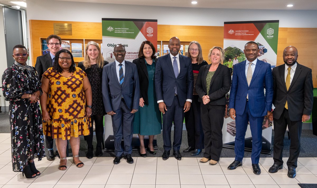 anna_okello's tweet photo. Honoured to host His Excellency Wamkele Mene, Secretary General AfCFTA Secretariat and colleagues today. Look forward to continued discussion on opportunities for #agricultureR4D to contribute to the crucial goals of @AfCFTA 
@ACIARAustralia @ACIARAfrica @AusAmbGHA https://t.co/l8Z5X7IhKb