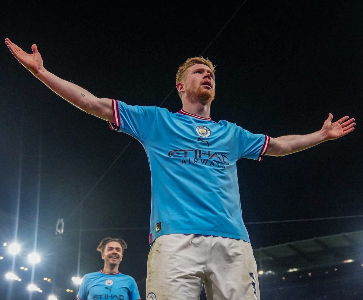 𝐄𝐑 tweet media