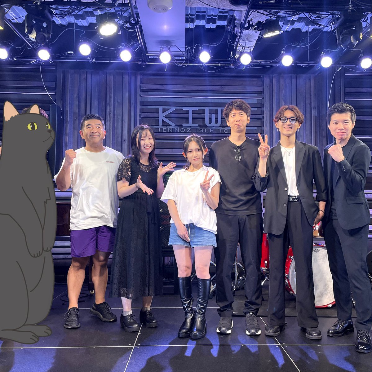 miera__official's tweet photo. 【ライブ開催と今後の活動について】

皆さま、長らくご無沙汰しております。
mieraです。

ライブ後の投稿をせず、皆さまには大変ご心配をおかけしてしまい申し訳ございません。

長文になりますがインスタにてご報告させていただきました。

ぜひ読んでいただきたいです🙏

https://t.co/lW4RlNNYPH https://t.co/sKHlJkPc25