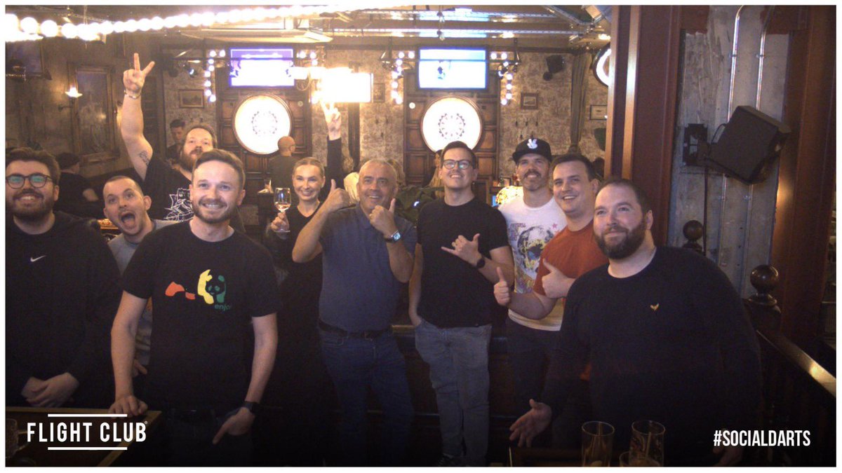 Configur tweet media