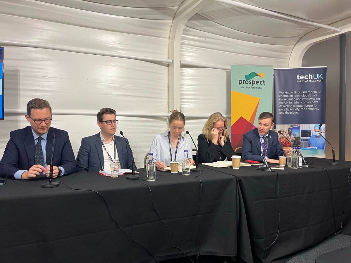 Prospect's <a href="/andrewpakes_/">Andrew Pakes MP</a> at our Technology in the Workplace event with <a href="/techUK/">techUK</a>:

"We are a tech optimist union – AI will transform things we do at work and for our children – but we need to work in partnership with business and government to maximise the benefits."