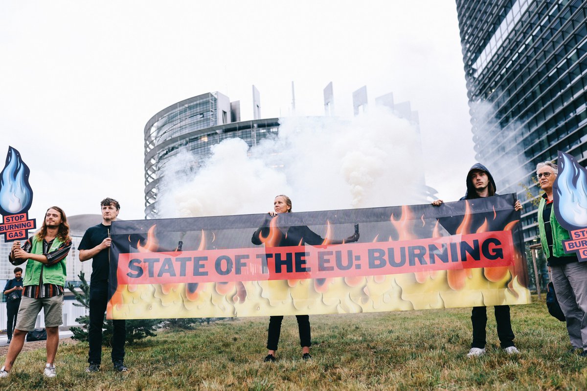 📢 Today, EU leaders are deciding the fate of the #MethaneRegulation.

🔥 Methane is a burning climate issue, responsible for 30% of global warming.

✊ We urge EU lawmakers to take decisive action to significantly reduce methane emissions.