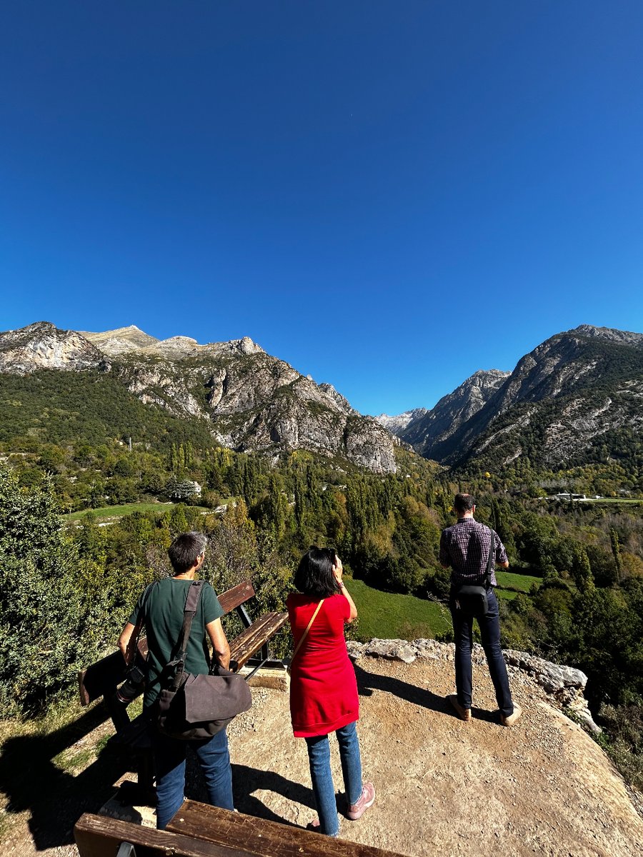 Hoy toca sesión de fotos en plena naturaleza 📷🌳
#MarcasQueHacenSentir