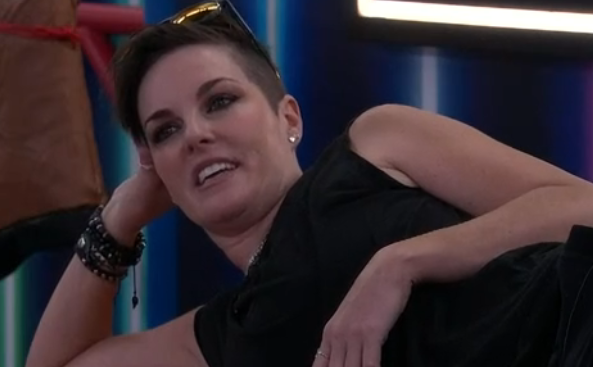 rbbq's tweet photo. Things You "Need To Know" - Day 69 #BB25 

1. Jag uses the veto on Felica, Bowie nominates Cameron
2. Cameron thinks he broke a nomination record, but he's not even close
3. Cirie/Felicia realize Matt/Jag are good with everyone, discuss working with Cory/America https://t.co/n8NcjkHn7c